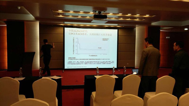 餐饮管理培训实战方法：从理论到实践的桥梁