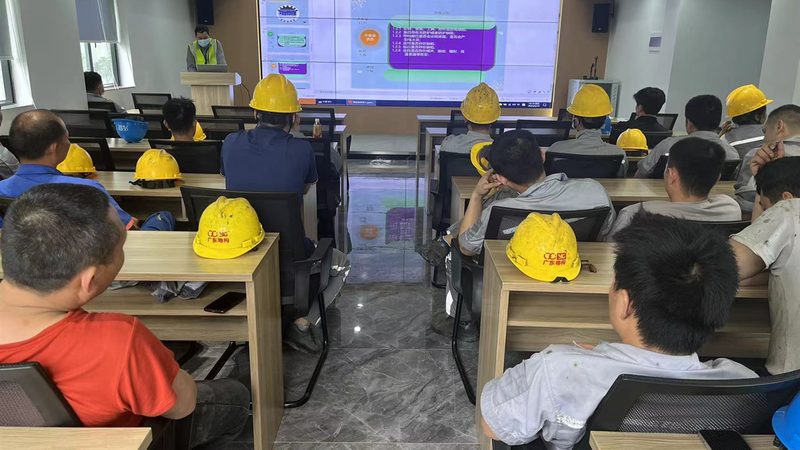 职业培训学校收费模式解析：课时制与课程制的区别
